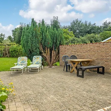 Prázdninový dům Two-bedroom In