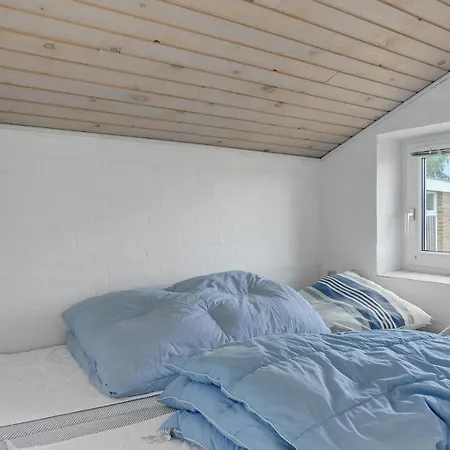 Vakantiehuis Two-bedroom In *