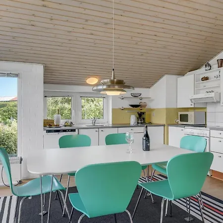 Holiday home Stunning Home In Broager With Wifi *