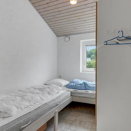 Holiday home Stunning Home In Broager With Wifi *